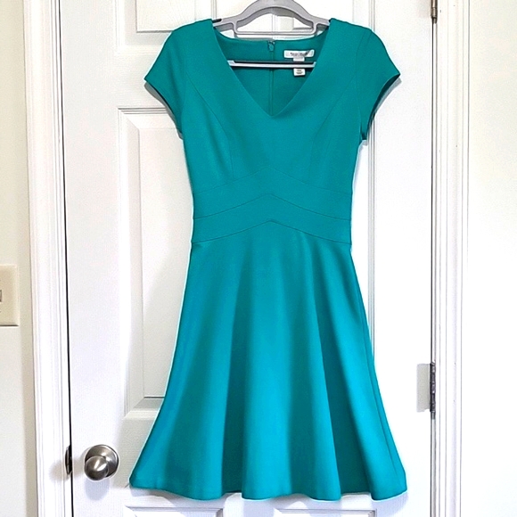 White House Black Market Dresses & Skirts - WHBM fit and flare dress